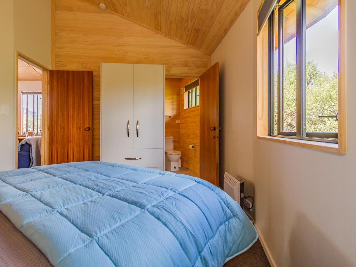 The Snowglobe - Ohakune Modern Yurt Style Chalet エクステリア 写真