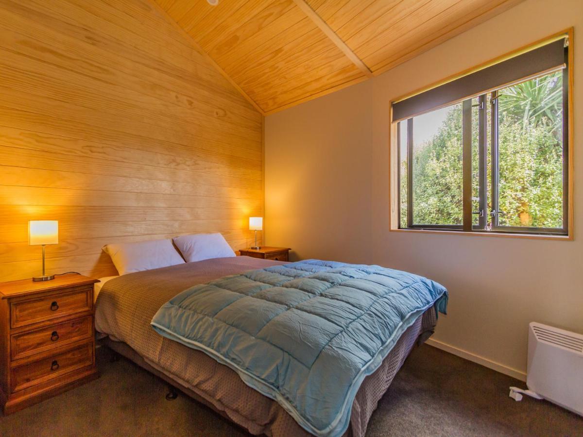 The Snowglobe - Ohakune Modern Yurt Style Chalet エクステリア 写真
